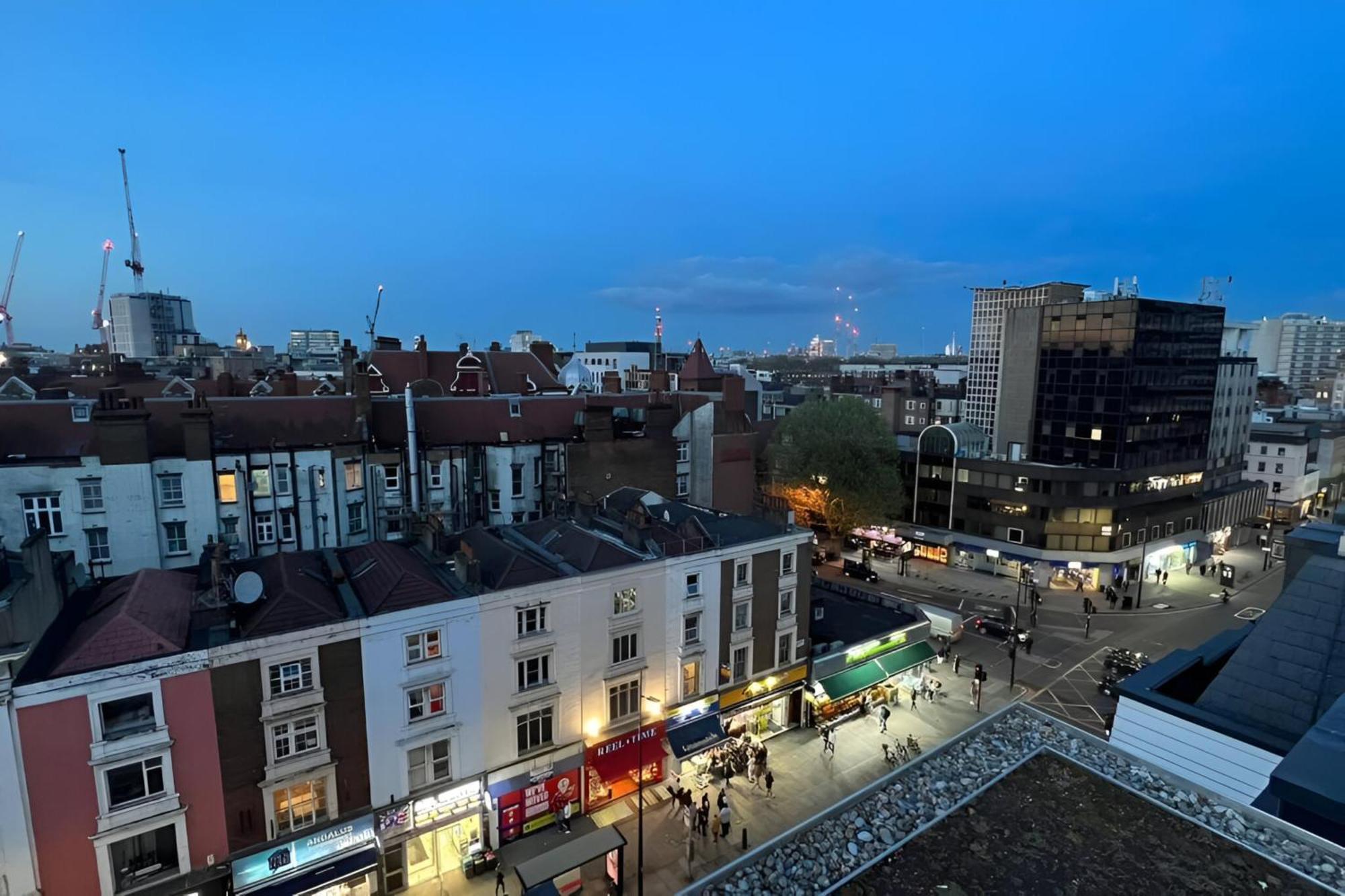 Reserve Amazing 2-Bedroom Penthouse In Marble Arch 74 ลอนดอน ภายนอก รูปภาพ